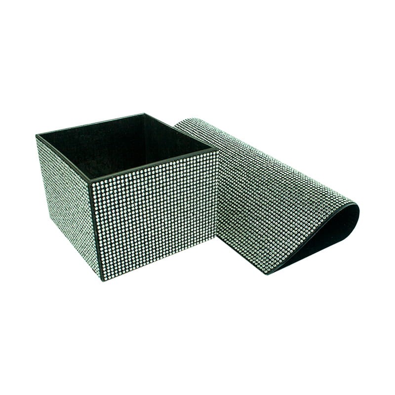 cyrkonie_na_folii_przykład copy.jpg