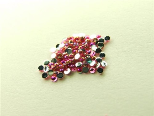 Perełki półokrągłe ciemno-różowe 180